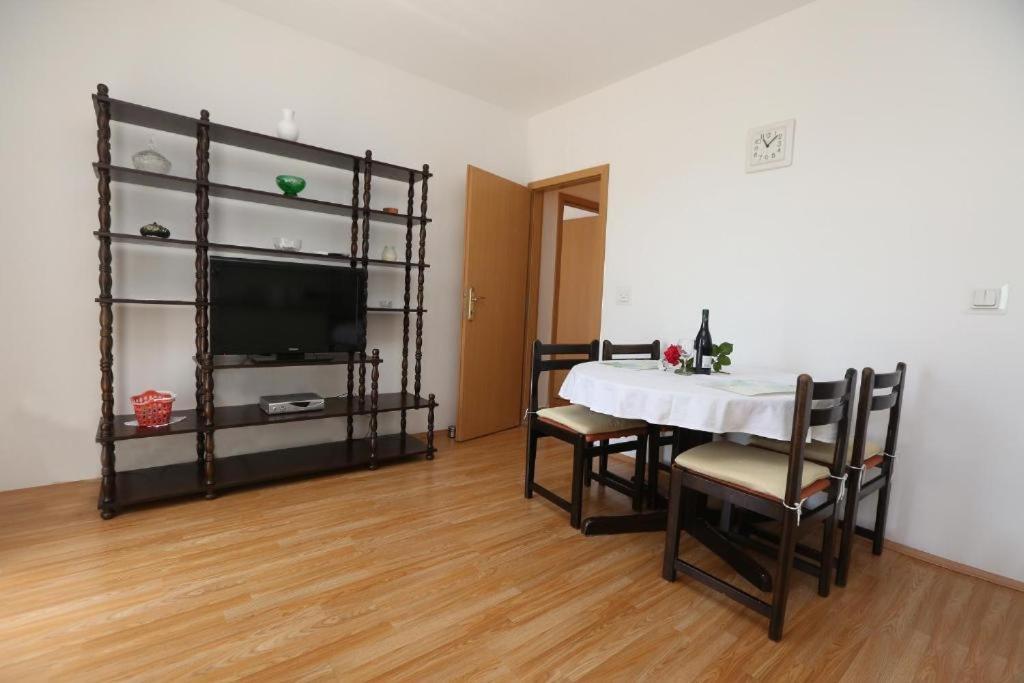 Apartment Davorka Primošten المظهر الخارجي الصورة