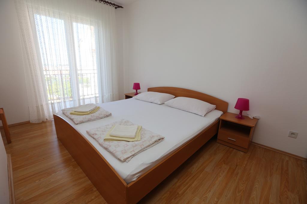 Apartment Davorka Primošten المظهر الخارجي الصورة