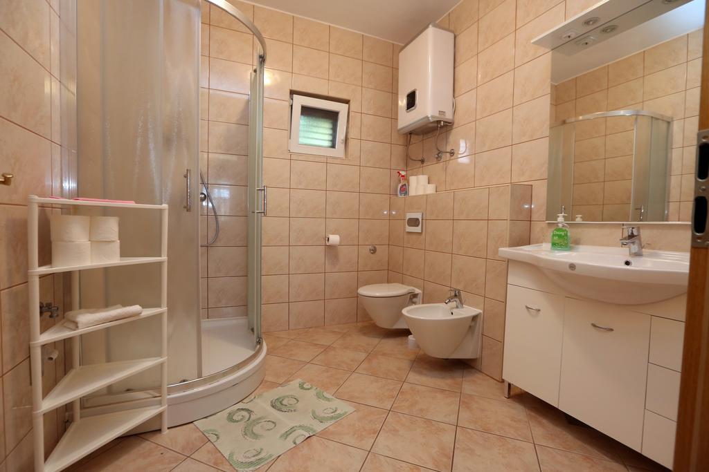 Apartment Davorka Primošten المظهر الخارجي الصورة