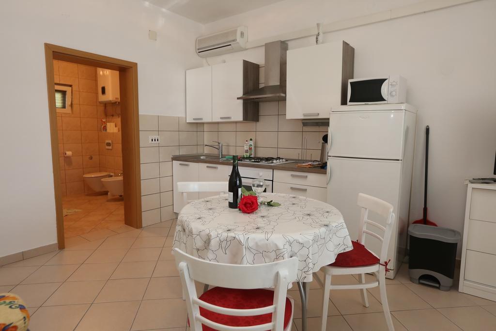 Apartment Davorka Primošten المظهر الخارجي الصورة